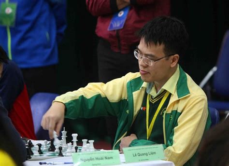 Vietnam top chess teams at SEA Games 31 .